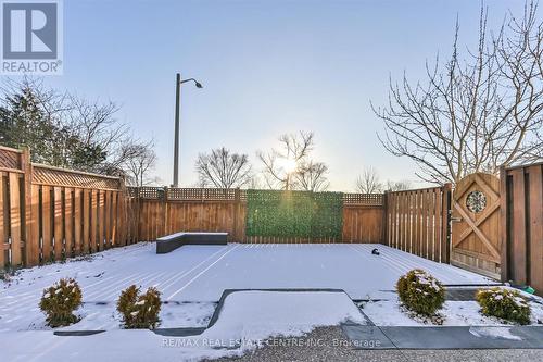 5915 Whitehorn Avenue, Mississauga, ON - Outdoor