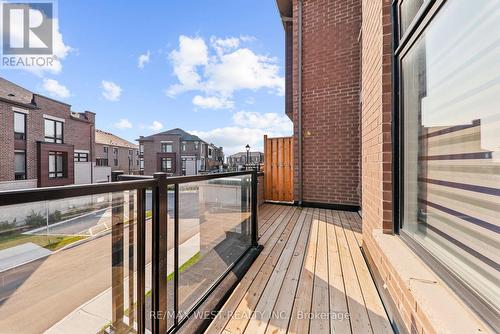 71 Holyrood Crescent, Vaughan, ON - Outdoor With Balcony With Exterior