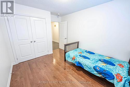 62 Hogan Manor Drive, Brampton, ON - Indoor Photo Showing Bedroom