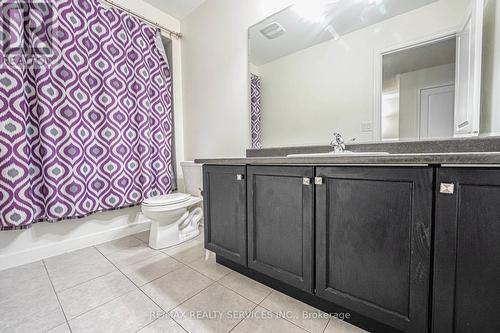 62 Hogan Manor Drive, Brampton, ON - Indoor Photo Showing Bathroom