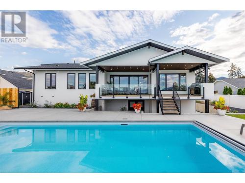 415 Curlew Drive, Kelowna, BC - Outdoor With In Ground Pool With Deck Patio Veranda