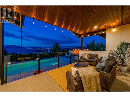 415 Curlew Drive, Kelowna, BC - Outdoor With Deck Patio Veranda