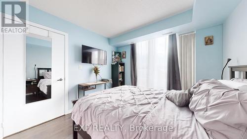 607 - 801 Sheppard Avenue W, Toronto, ON - Indoor Photo Showing Bedroom