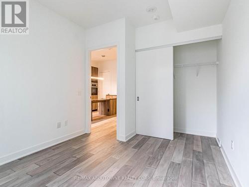 1409 - 11 Yorkville Avenue, Toronto, ON - Indoor Photo Showing Other Room