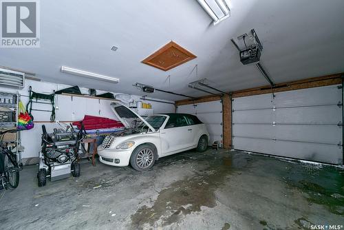 1122 Warner Street W, Moose Jaw, SK - Indoor Photo Showing Garage