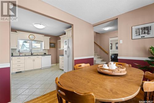 1219 Grafton Avenue, Moose Jaw, SK - Indoor Photo Showing Dining Room