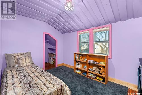 1219 Grafton Avenue, Moose Jaw, SK - Indoor Photo Showing Bedroom