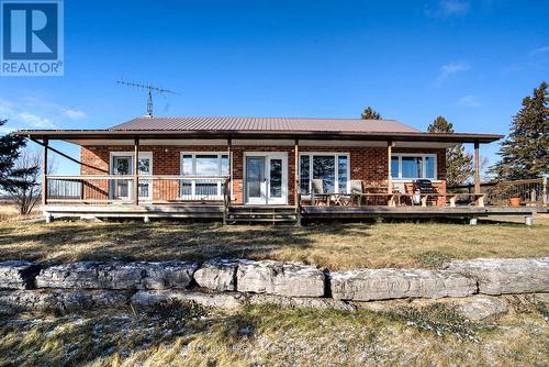 1125 Nine Mile Point Road, Frontenac Islands (The Islands), ON - Outdoor With Deck Patio Veranda