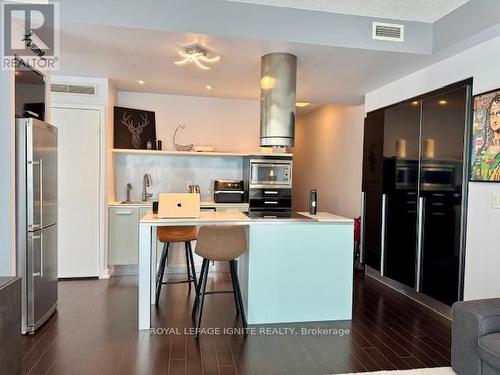 2108 - 38 Dan Leckie Way, Toronto, ON - Indoor Photo Showing Kitchen