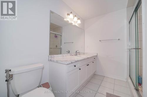 3086 Paperbirch Trail, Pickering, ON - Indoor Photo Showing Bathroom