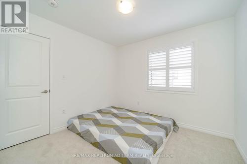 3086 Paperbirch Trail, Pickering, ON - Indoor Photo Showing Bedroom