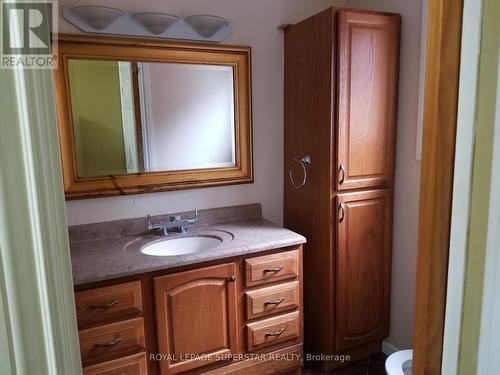 6 Huntley Court, Brampton, ON - Indoor Photo Showing Bathroom