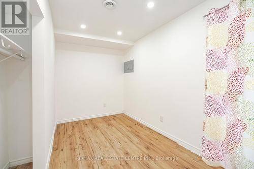 52 Carleton Place, Brampton, ON - Indoor Photo Showing Other Room