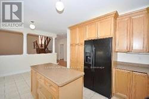 2355 Eighth Line, Oakville, ON - Indoor Photo Showing Kitchen