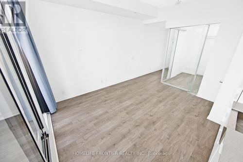 420 - 270 Dufferin Street, Toronto, ON - Indoor Photo Showing Other Room