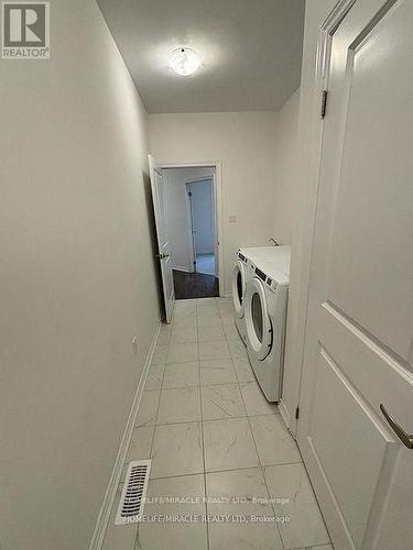 198 Adley Drive, Brockville, ON - Indoor Photo Showing Laundry Room