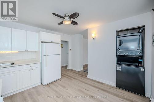 3209 Bronte Road, Oakville, ON - Indoor Photo Showing Kitchen