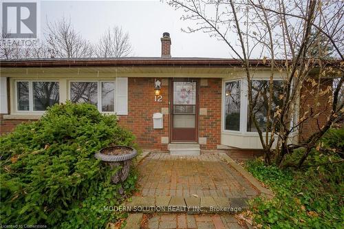 12 Robertson Place, St. Catharines, ON - Outdoor