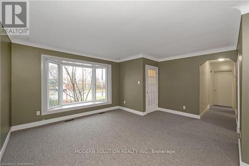 12 Robertson Place, St. Catharines, ON - Indoor Photo Showing Other Room