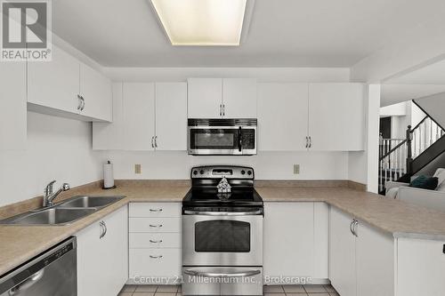 159 Vacation Inn Drive, Collingwood, ON - Indoor Photo Showing Kitchen With Double Sink