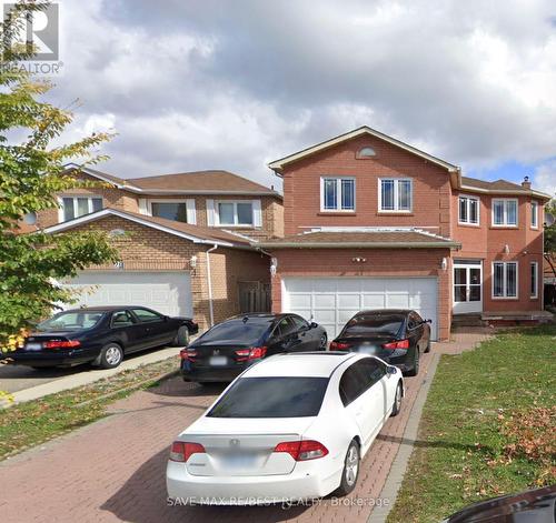 27 Cannon Crescent, Brampton, ON - Outdoor