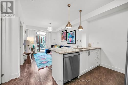 222 - 101 Shoreview Place, Hamilton, ON - Indoor Photo Showing Kitchen