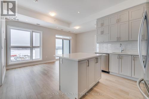 608 - 480 Gordon Krantz Avenue, Milton, ON - Indoor Photo Showing Kitchen