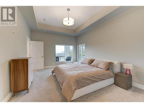 2161 Upper Sundance Drive Unit# 20, West Kelowna, BC - Indoor Photo Showing Bedroom