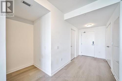 5411 - 3883 Quartz Road, Mississauga, ON - Indoor Photo Showing Other Room