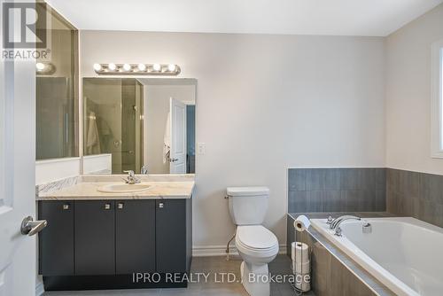 5 Sapphire Way, Thorold, ON - Indoor Photo Showing Bathroom