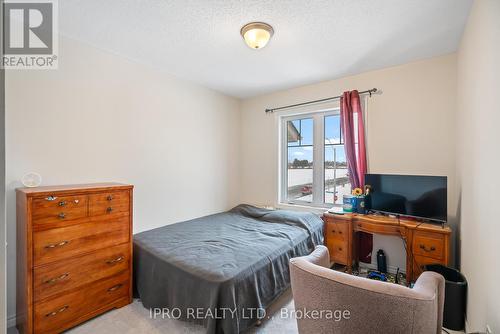 5 Sapphire Way, Thorold, ON - Indoor Photo Showing Bedroom