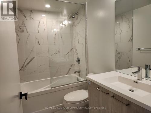 512 - 195 Commerce Street, Vaughan, ON - Indoor Photo Showing Bathroom