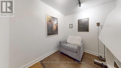 810 - 320 Richmond Street E, Toronto, ON - Indoor Photo Showing Other Room