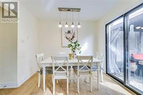 2564 Addingham Crescent, Oakville, ON - Indoor Photo Showing Dining Room