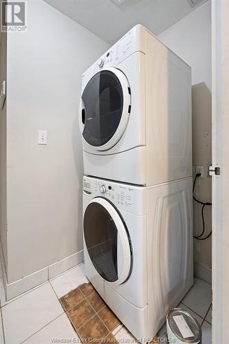 540 Ouellette Avenue Unit# 3E, Windsor, ON - Indoor Photo Showing Laundry Room