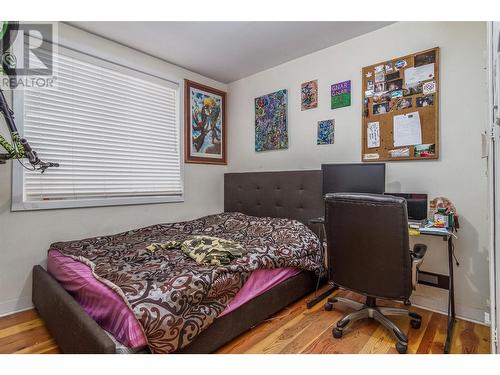 792 Burne Avenue, Kelowna, BC - Indoor Photo Showing Bedroom