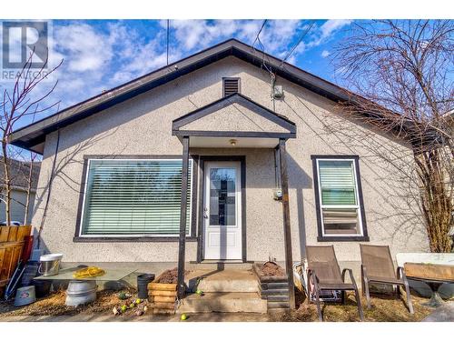 792 Burne Avenue, Kelowna, BC - Outdoor