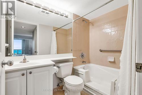 2801 - 30 Harrison Garden Boulevard, Toronto, ON - Indoor Photo Showing Bathroom