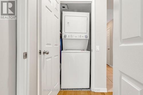 2801 - 30 Harrison Garden Boulevard, Toronto, ON - Indoor Photo Showing Laundry Room