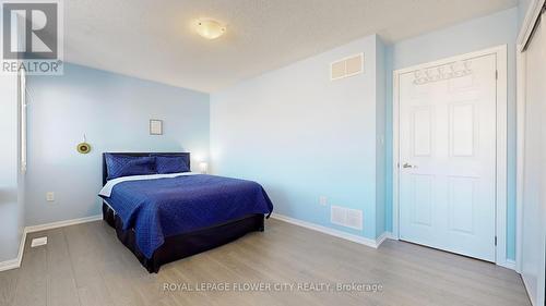 187 Valleyway Drive, Brampton, ON - Indoor Photo Showing Bedroom