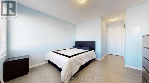 187 Valleyway Drive, Brampton, ON - Indoor Photo Showing Bedroom