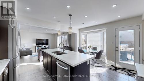 187 Valleyway Drive, Brampton, ON - Indoor Photo Showing Kitchen With Stainless Steel Kitchen With Double Sink With Upgraded Kitchen