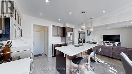 187 Valleyway Drive, Brampton, ON - Indoor Photo Showing Kitchen With Double Sink With Upgraded Kitchen