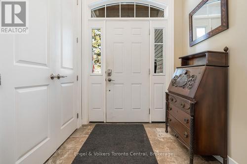 38 Rodney Street, Collingwood, ON - Indoor Photo Showing Other Room