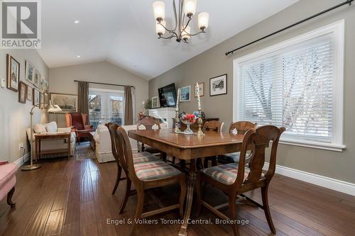 38 Rodney Street, Collingwood, ON - Indoor Photo Showing Dining Room