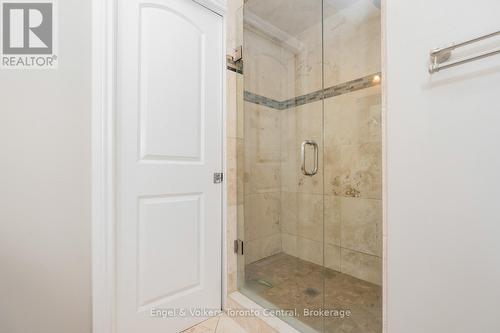 38 Rodney Street, Collingwood, ON - Indoor Photo Showing Bathroom