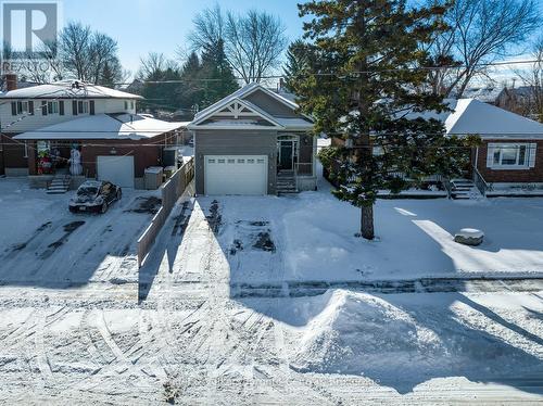 38 Rodney Street, Collingwood, ON - Outdoor With Facade