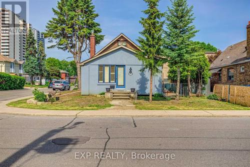 145 Leyton Avenue, Toronto, ON - Outdoor With Facade