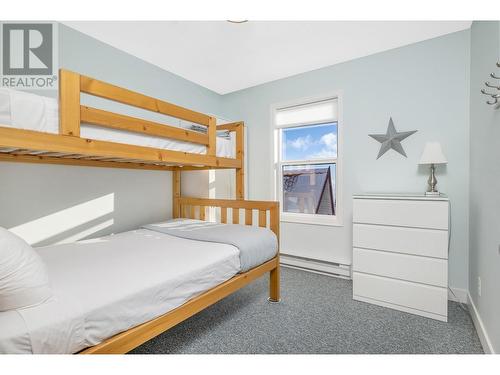 Bedroom 1 on Second floor - 9885 Pinnacles Road Unit# 21, Vernon, BC - Indoor Photo Showing Bedroom