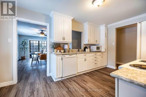 4 - 605 Whitaker Street, Peterborough, ON - Indoor Photo Showing Kitchen